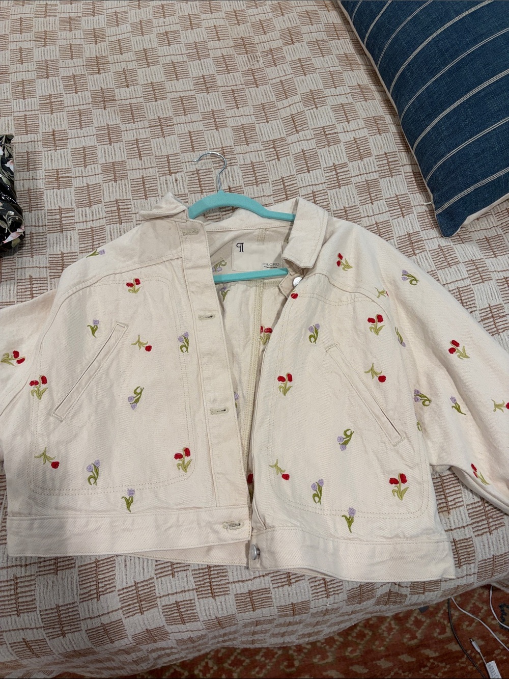 Pilcro Tulip Crop Denim Jacket - Picture 6 of 9